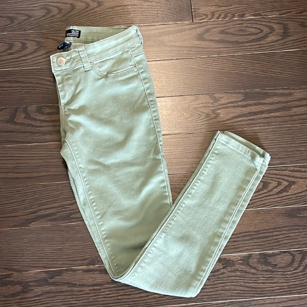 “Brazil” Light Green Jegging